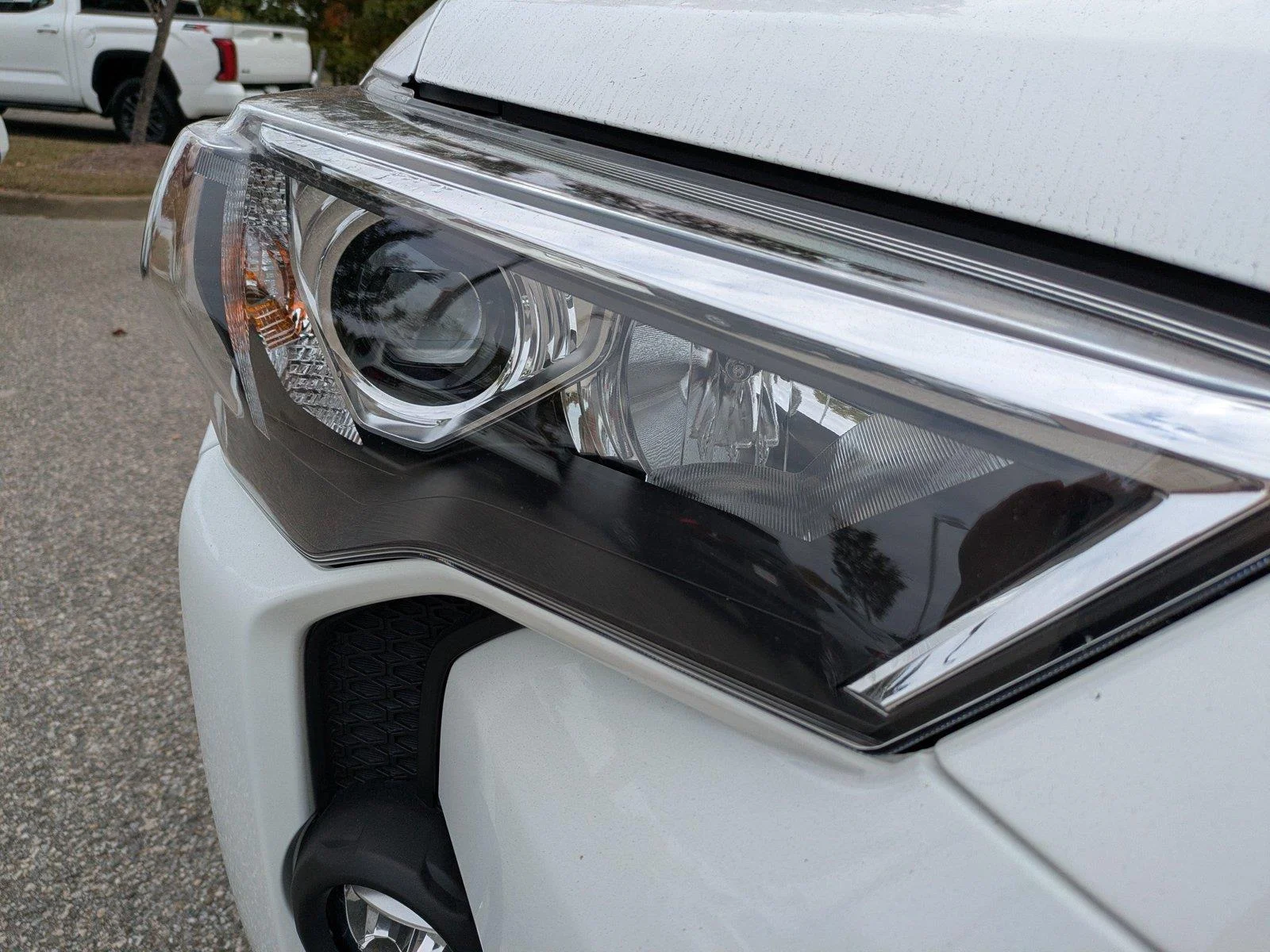 Certified Used 2023 Ice Cap Toyota SR5 Premium image 10