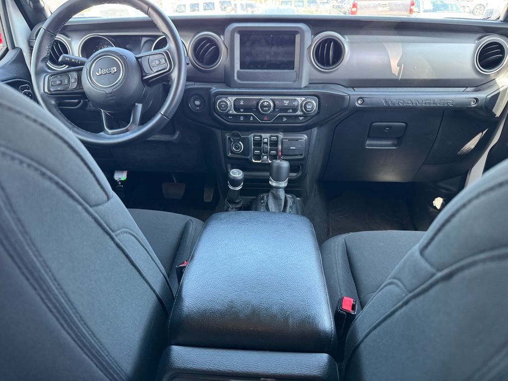 Used 2021 White Jeep Unlimited Sport S image 20