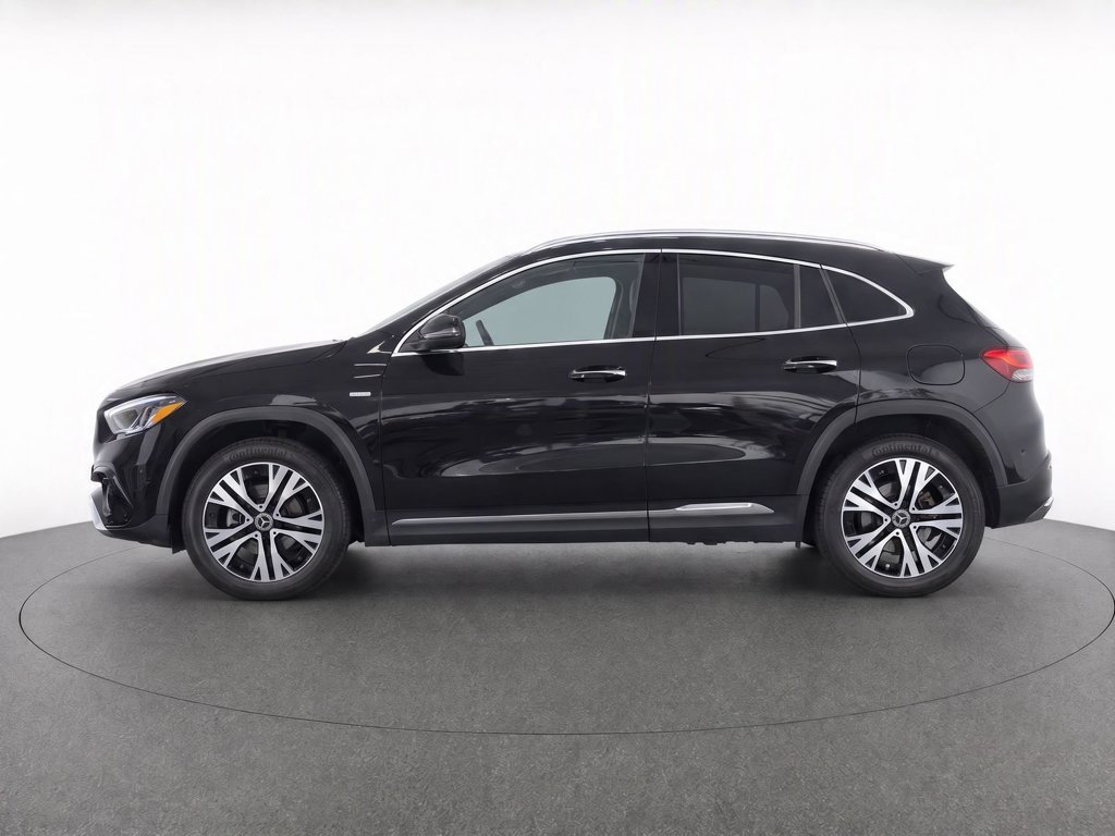 Used 2025  Mercedes-Benz GLA 250 image 8