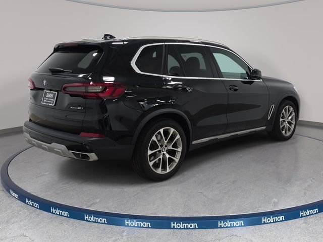 Used 2022 Jet Black BMW xDrive40i image 6