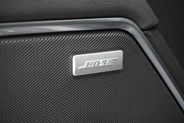 2026 GMC Sierra 1500 SLT - Photo 19