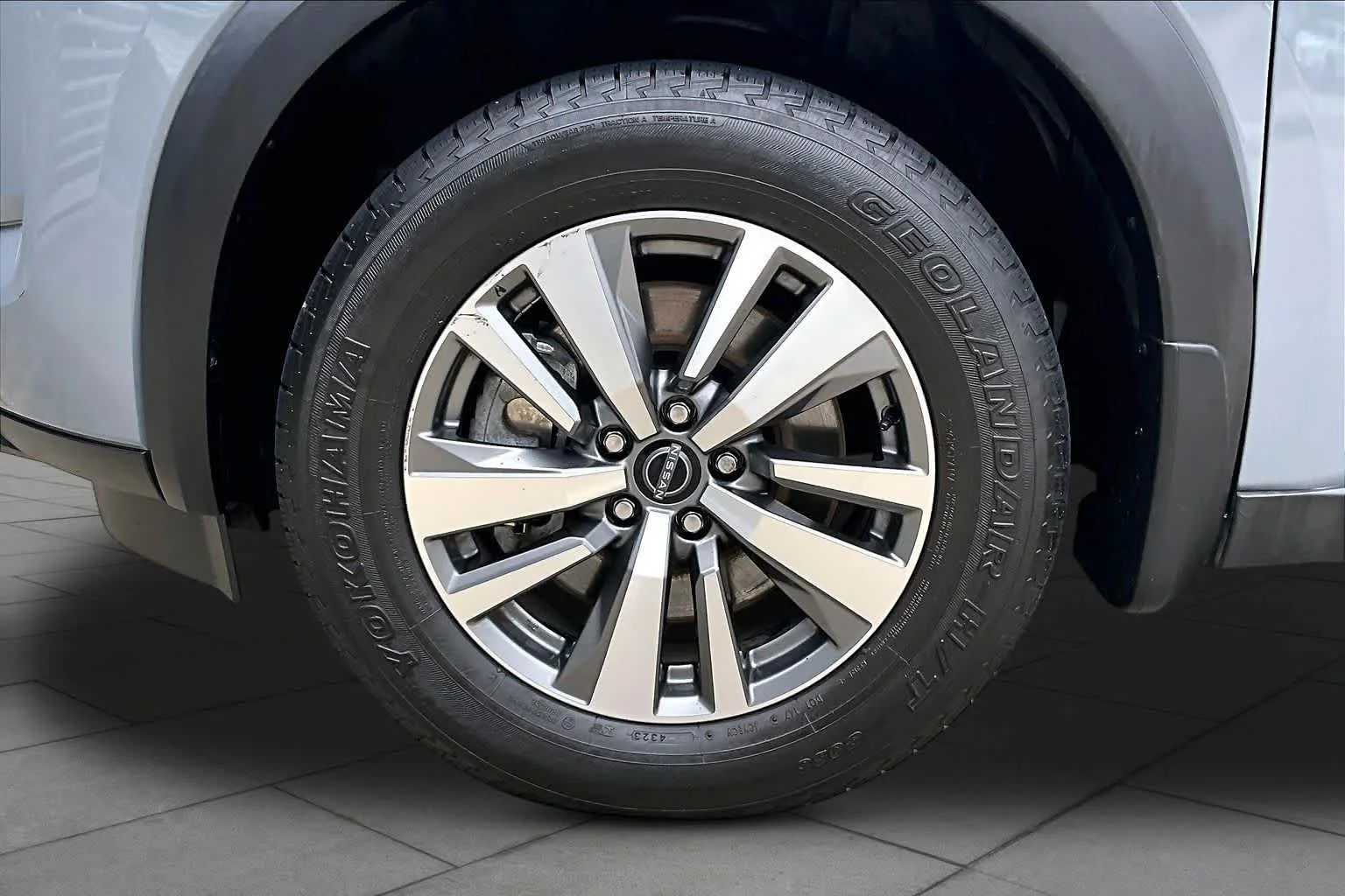 Used 2023 Solid Gray/Super Black Nissan SL image 10