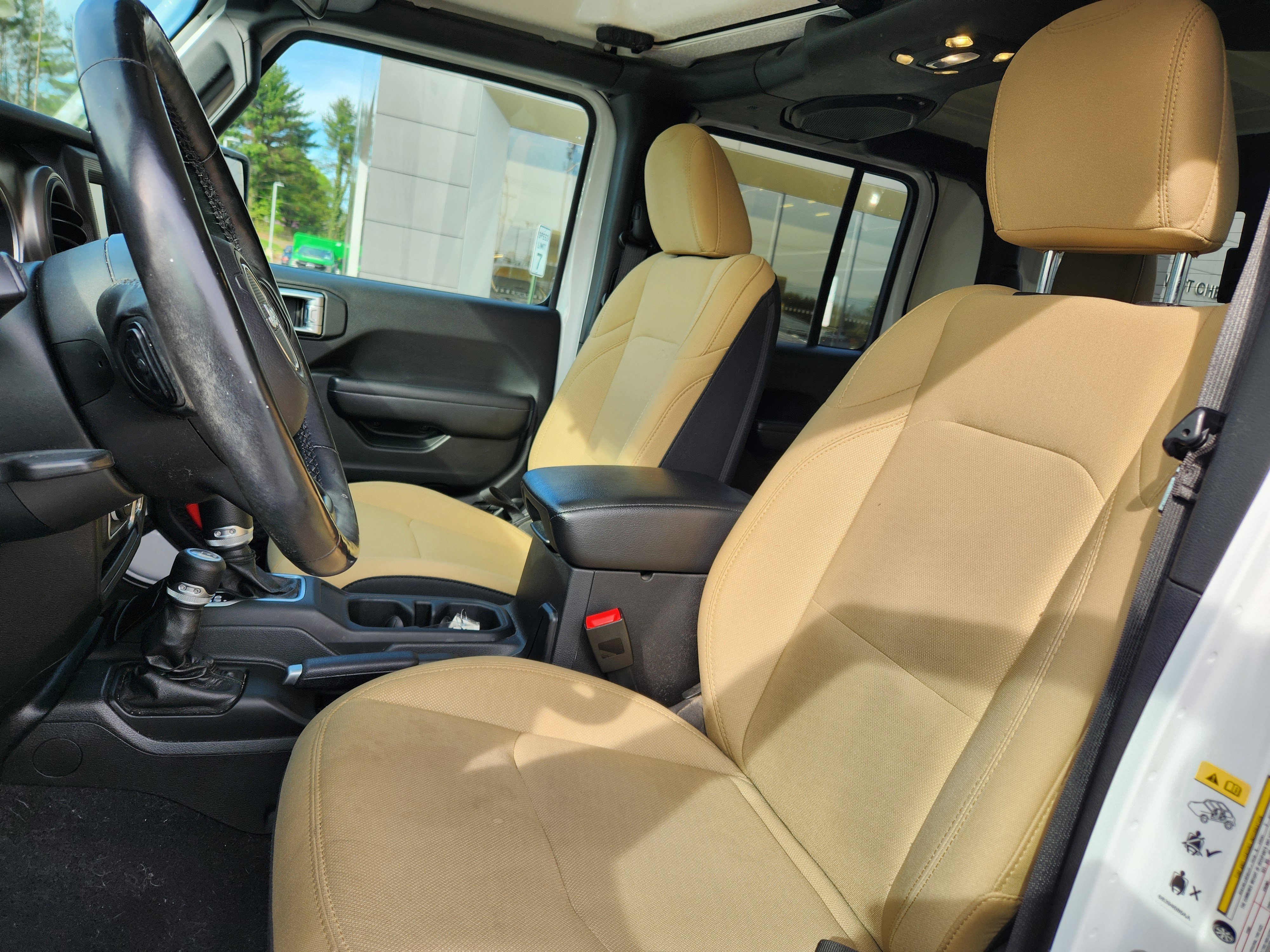 Used 2020 Bright White Clearcoat Jeep Sport image 10