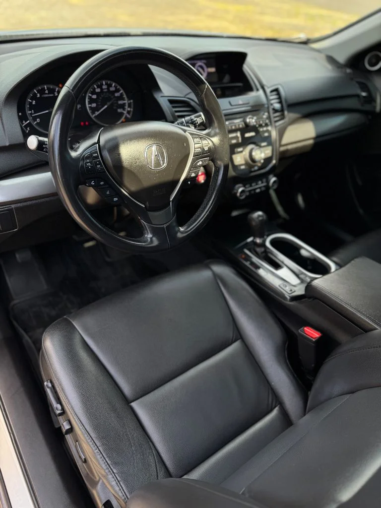 Used 2017 Modern Steel Metallic Acura Base image 30