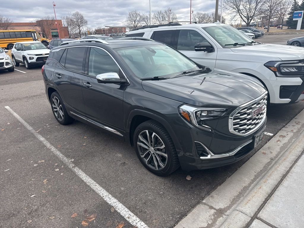 Used 2020 Gray GMC Denali image 1