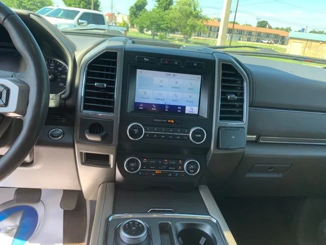 Used 2021 White Ford XLT image 21