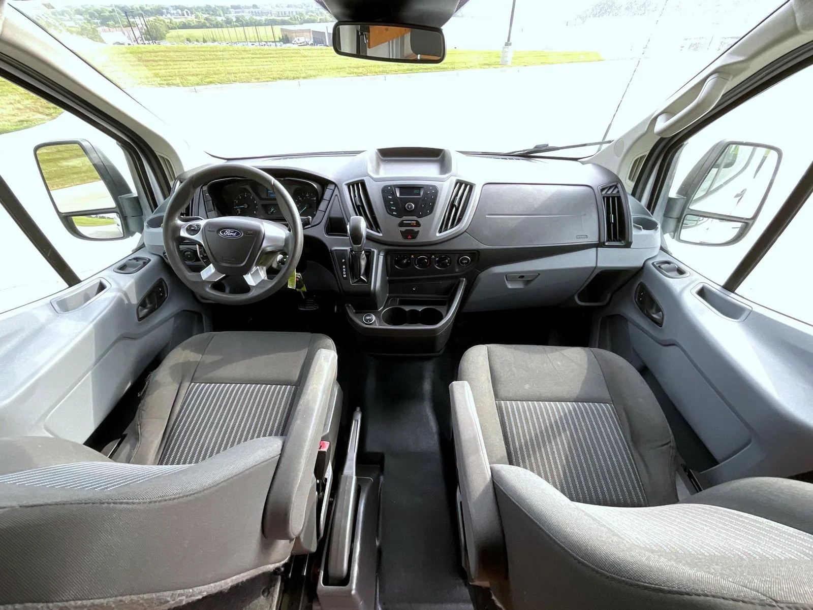 Used 2018 White Ford Base image 15