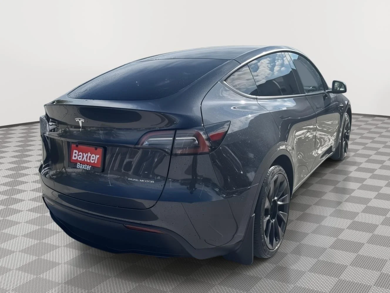Used 2024 Stealth Grey Tesla Long Range image 9