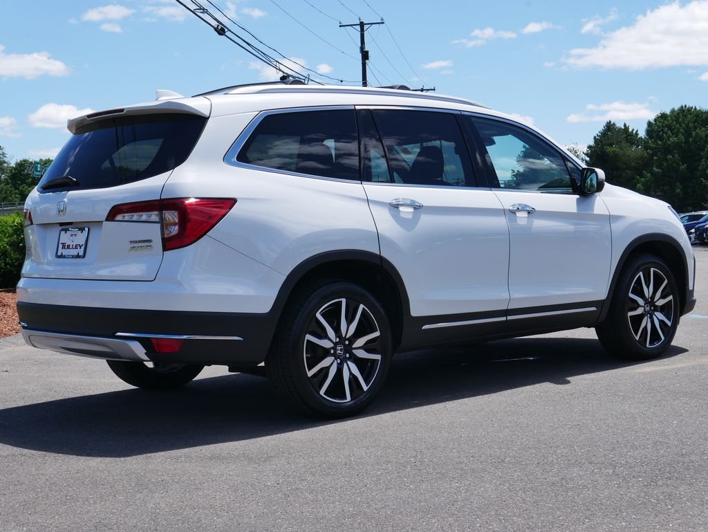 Used 2022 White Honda Touring image 7