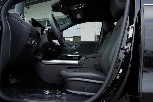 Used 2026  Mercedes-Benz GLA 250 image 30