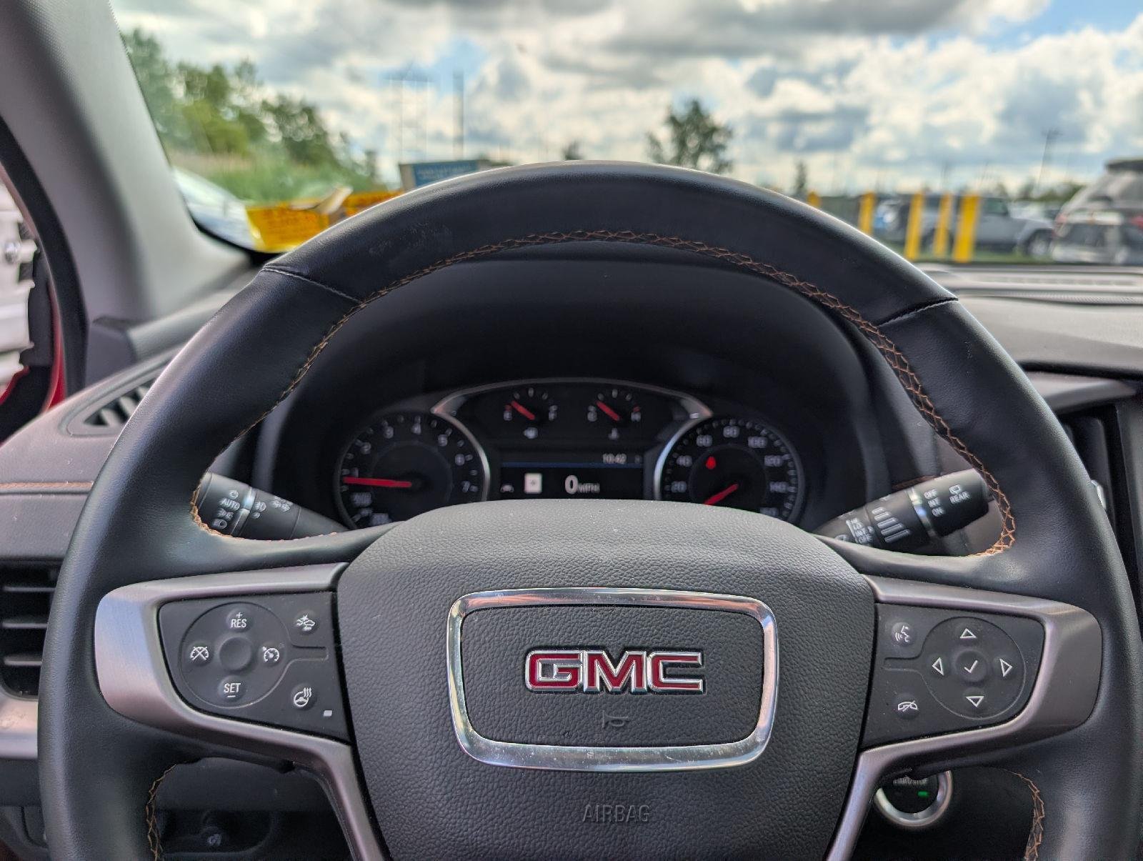 Used 2024 Volcanic Red Tintcoat GMC AT4 image 10