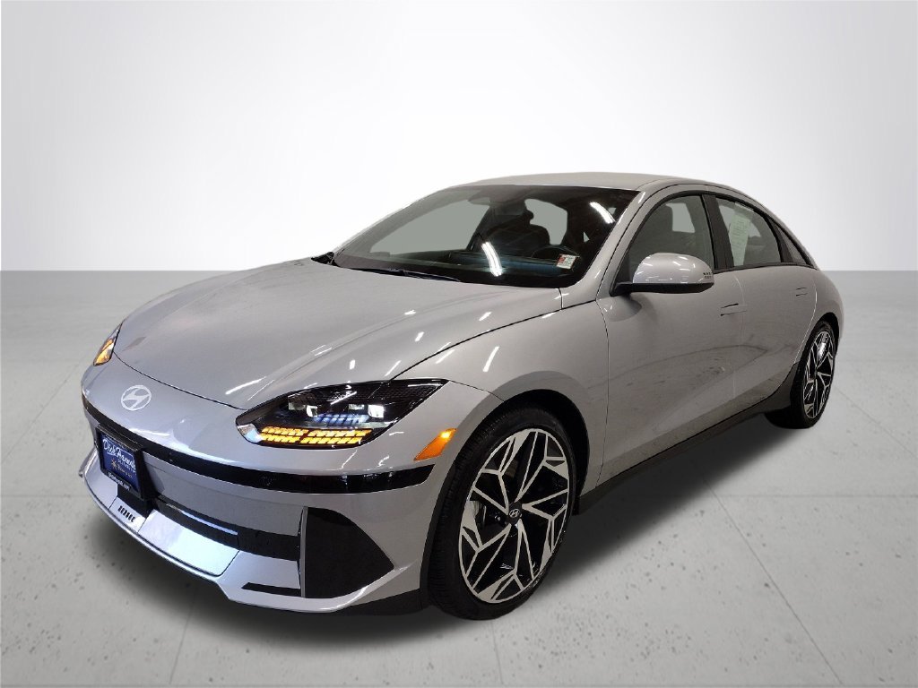 Certified 2024 Hyundai IONIQ 6 SEL with VIN KMHM34AC2RA080509 for sale in Portland, OR