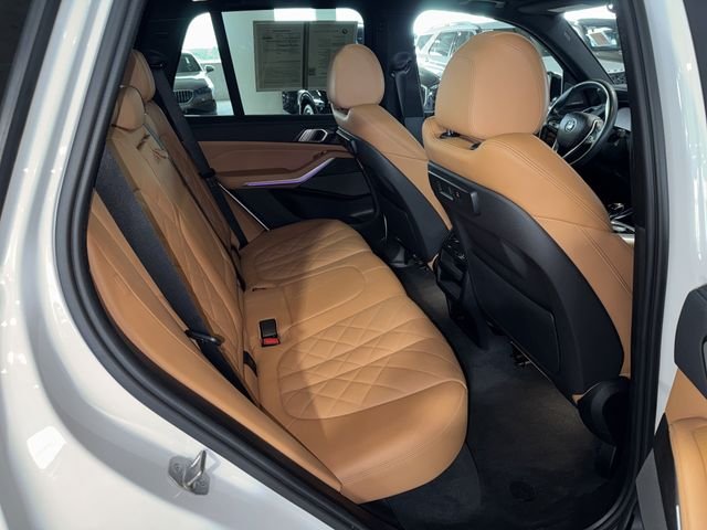 Certified Used 2023 Mineral White Metallic BMW sDrive40i image 9
