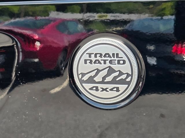 Used 2019 Black Jeep Unlimited Sahara image 30