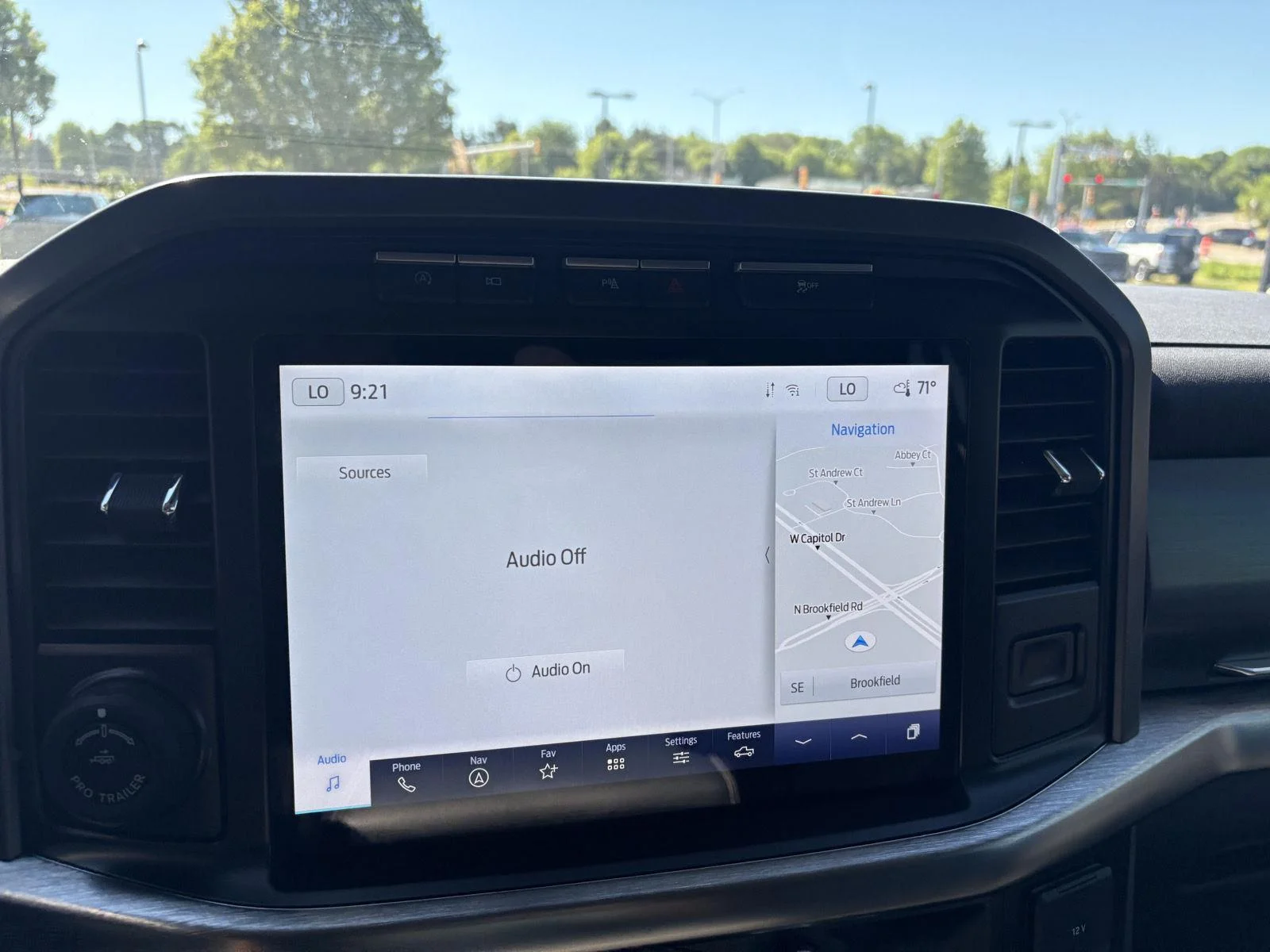 Used 2022 Agate Black Ford LARIAT image 10