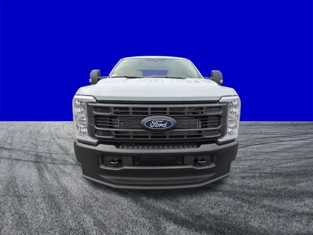 New 2027 White Ford XL image 9
