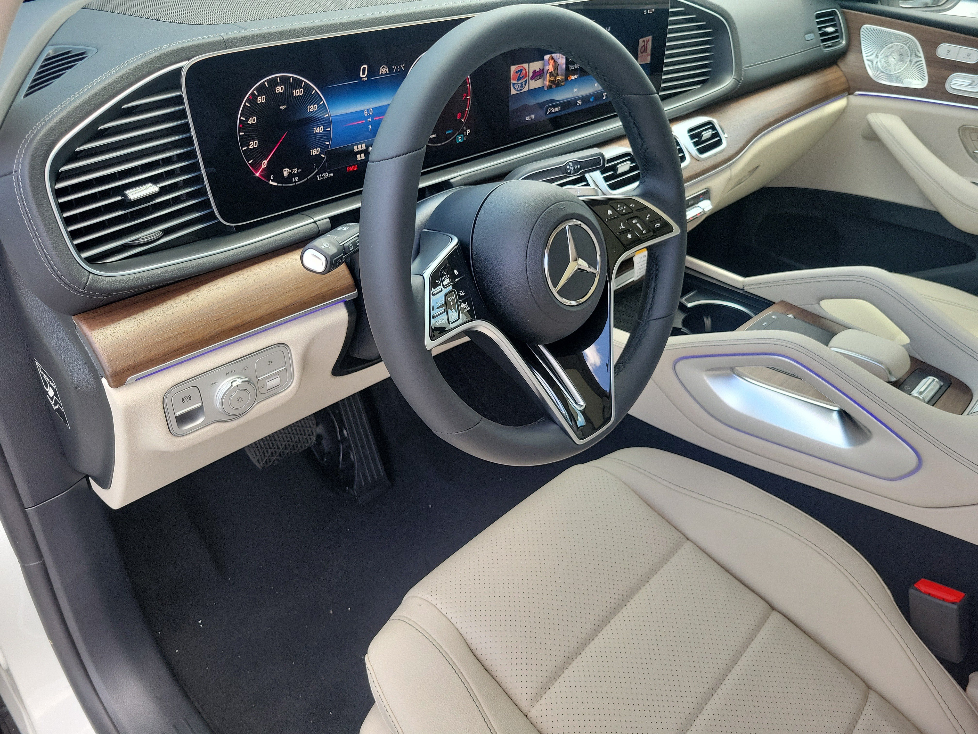 New 2026 Polar White Mercedes-Benz GLS 450 image 55