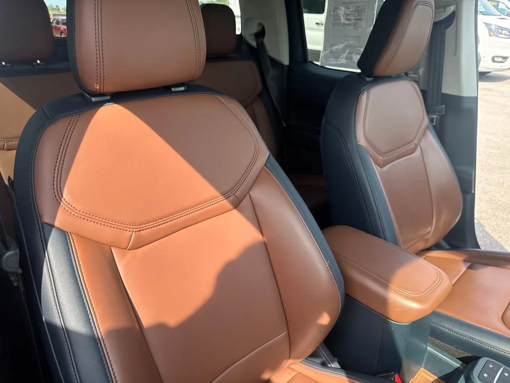 Used 2022 Area 51 Ford Lariat image 33