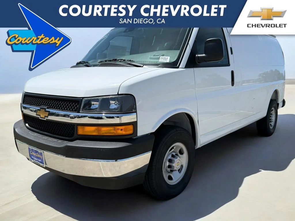 2026 Chevrolet Express 2500 Work Van HD's photo