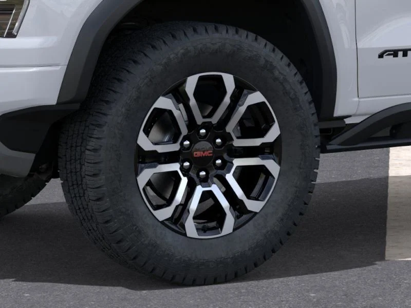 2025 GMC Canyon AT4 - Photo 9