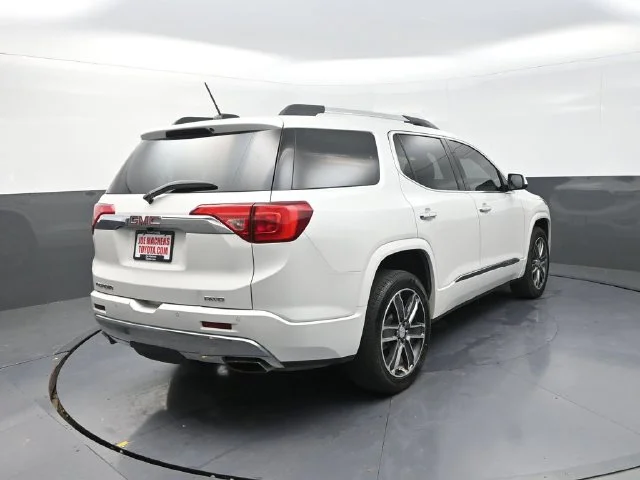 Used 2018 White GMC Denali image 8