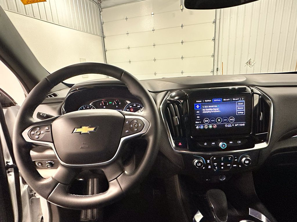 Used 2023 White Chevrolet LT image 39