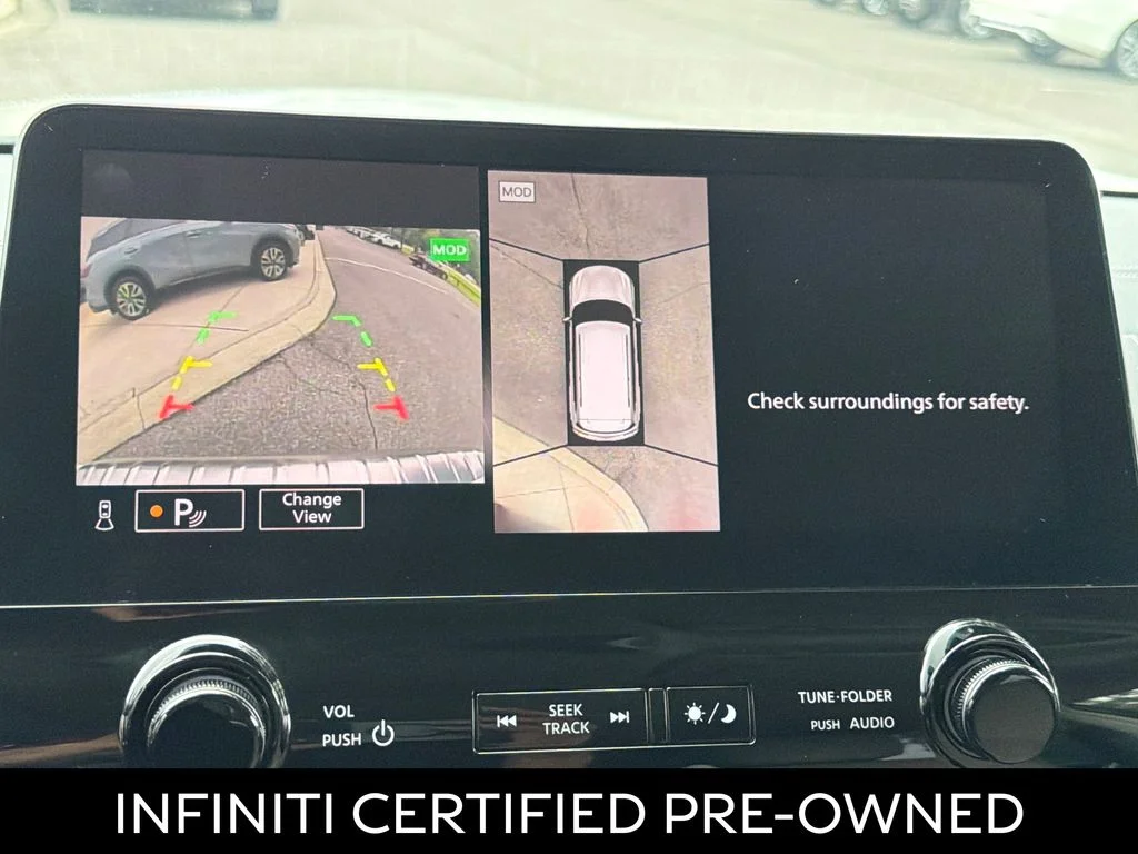 Certified Used 2023 Moonstone White INFINITI Premium Select image 10