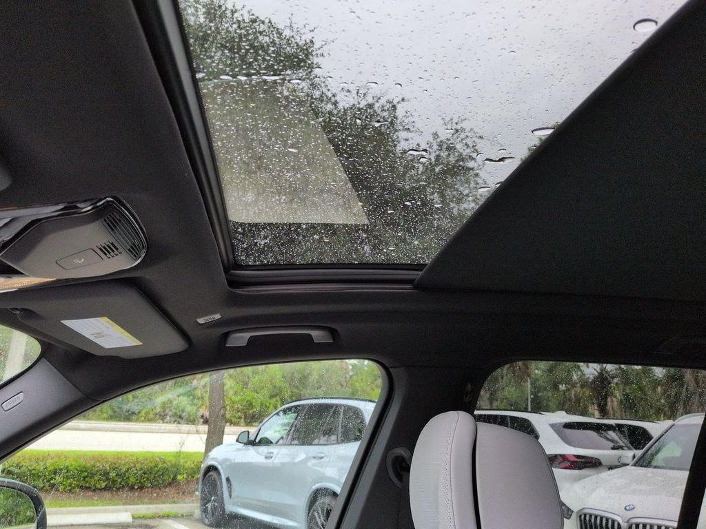New 2026 Skyscraper Grey Metallic BMW xDrive40i image 20
