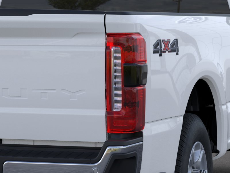 New 2026 Oxford White Ford F-350® XLT image 43