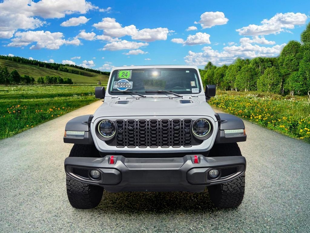 Used 2024 White Jeep Rubicon image 8