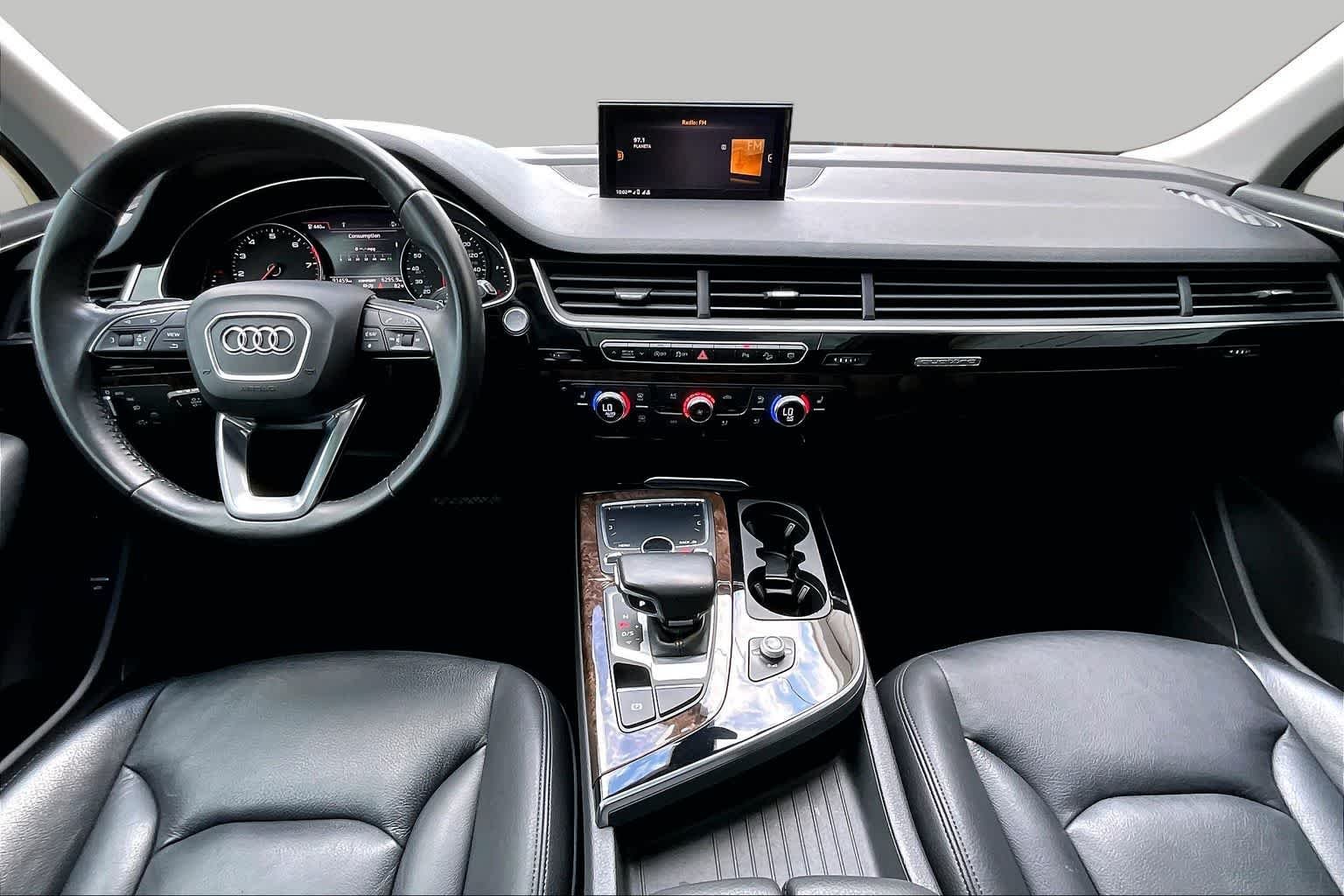 Used 2018 Orca Black Metallic Audi Premium image 16