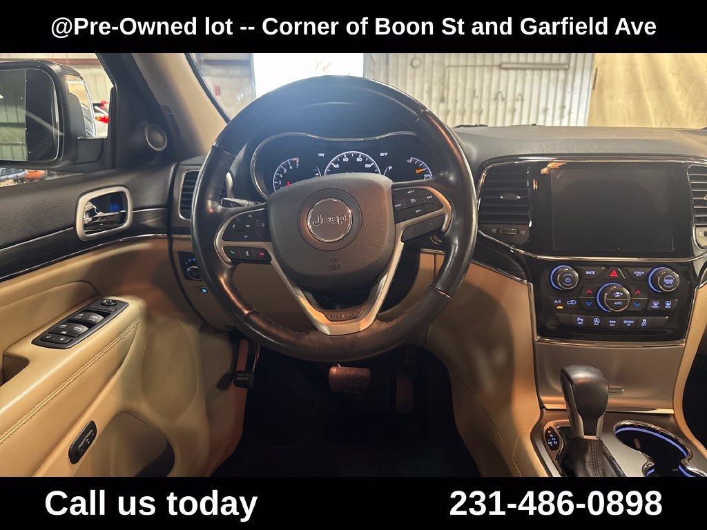 Used 2020 White Jeep Limited image 17