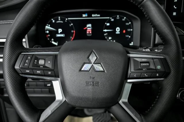 New 2026 Cosmic Blue Metallic Mitsubishi SE 1.5T S-AWC image 19
