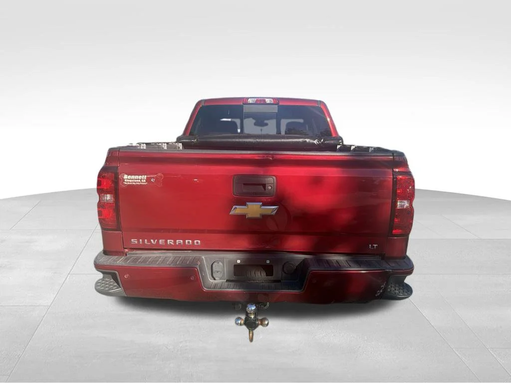 Used 2018 Red Chevrolet LT image 7