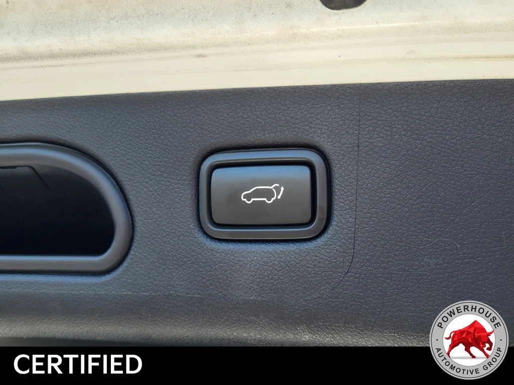 Used 2021 White Kia EX image 15