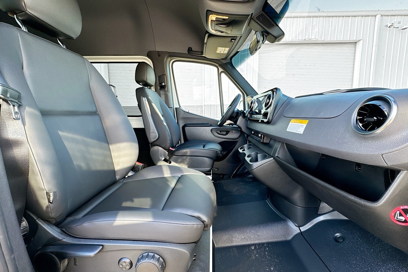 New 2026 Arctic White Mercedes-Benz  image 23