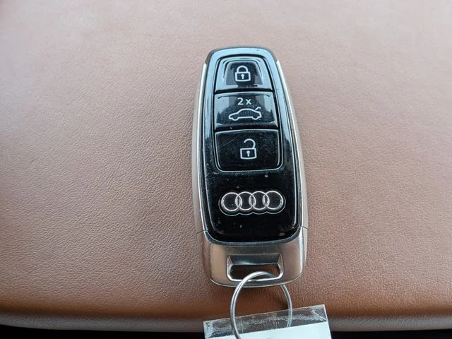 Used 2025 White Audi 55 Prestige image 38