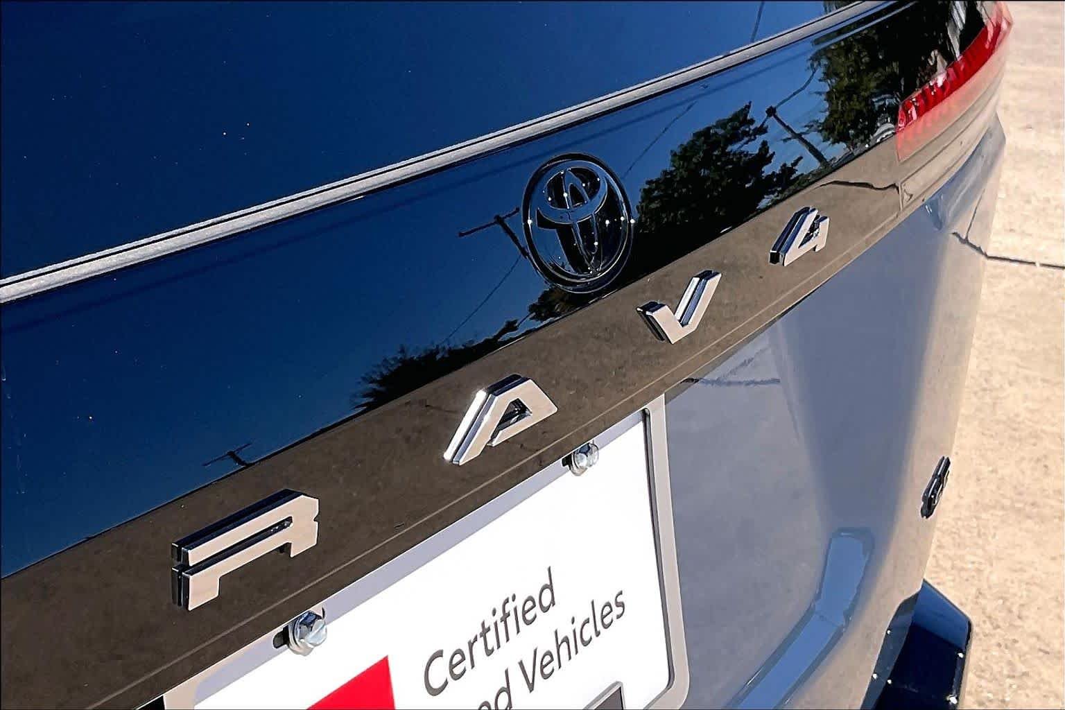 Used 2026 Storm Cloud Toyota SE image 25