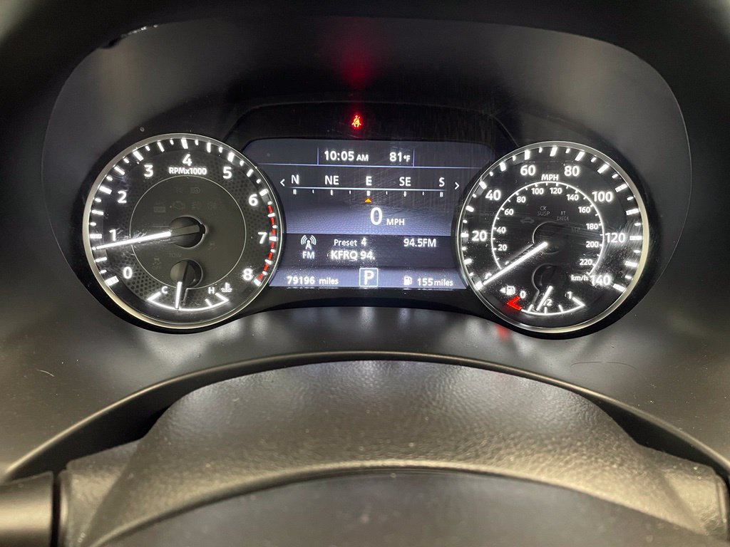 Used 2022 Gray Nissan SV image 7