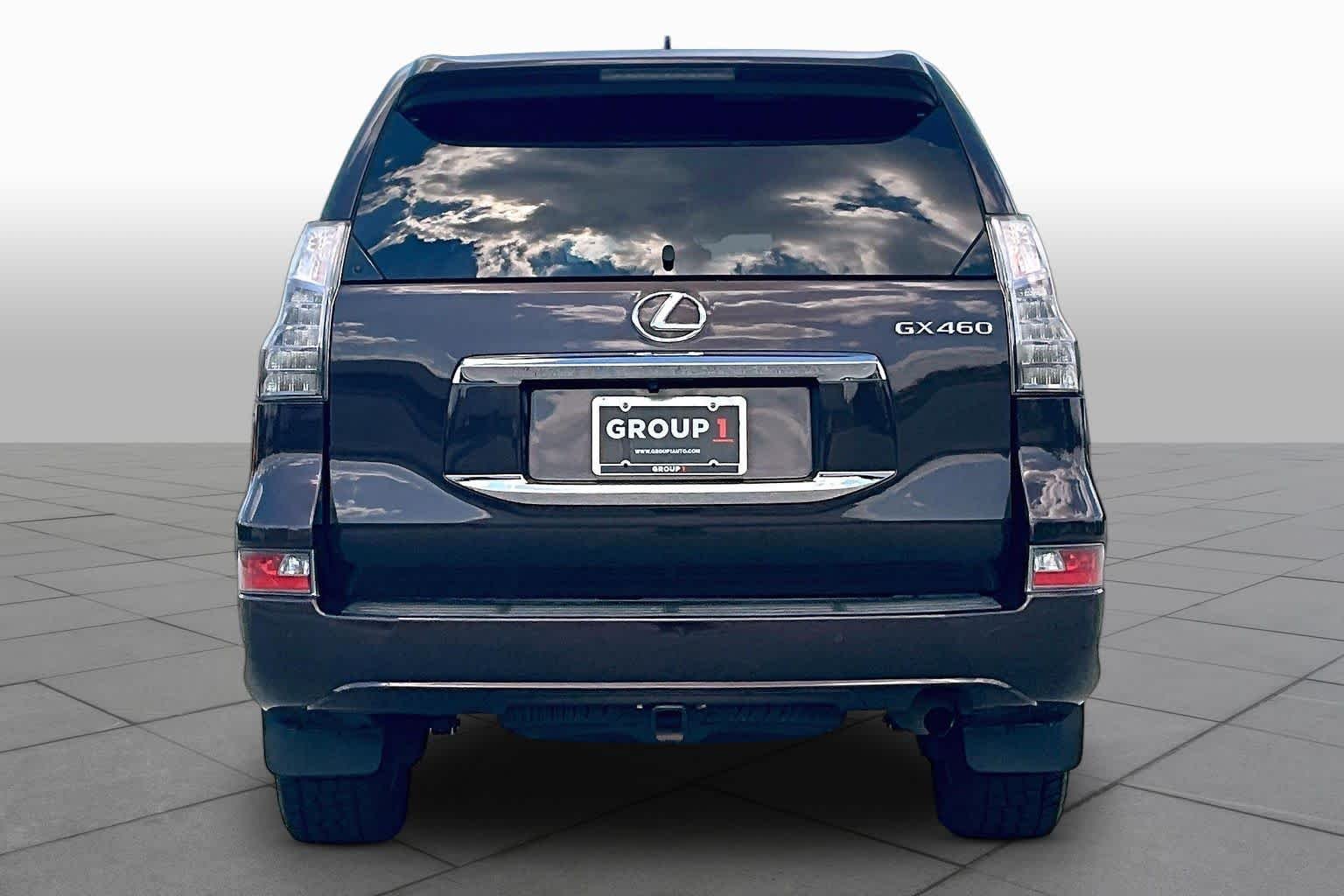 Used 2016 Fire Agate Pearl Lexus  image 5