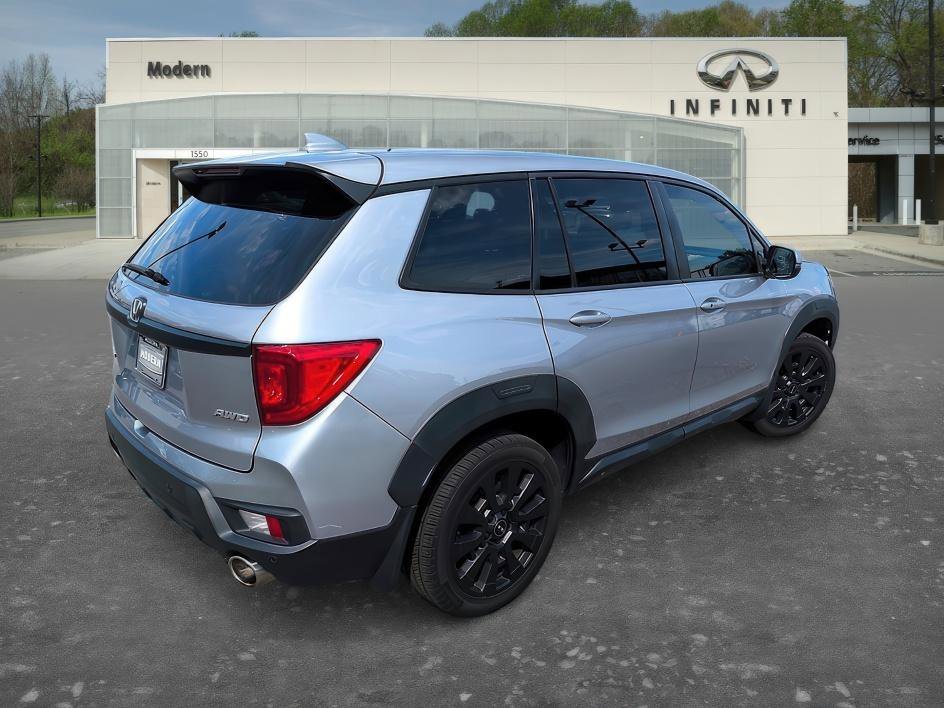 Used 2022 Lunar Silver Metallic Honda EX-L image 4