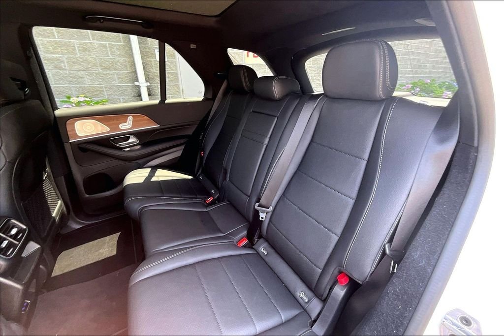 Used 2026 White Mercedes-Benz GLE 350 image 28