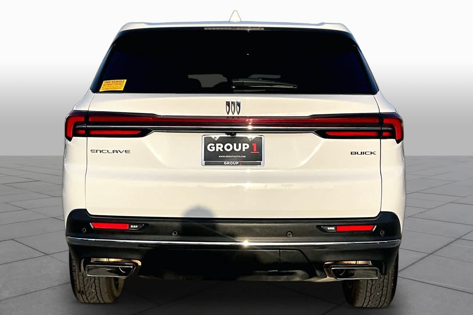 Used 2025 Summit White Buick Preferred image 5