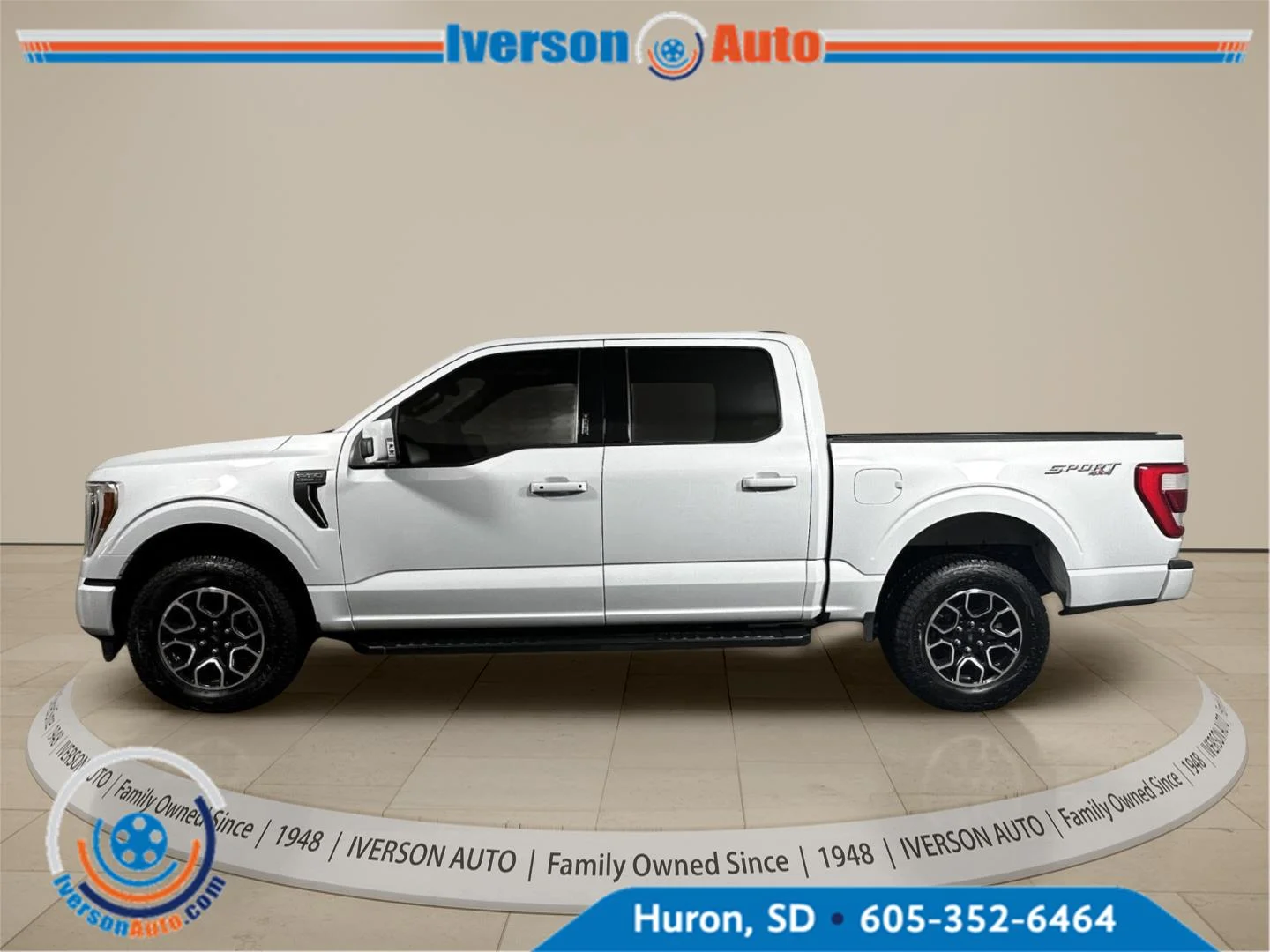 Used 2022 Space White Ford LARIAT image 5