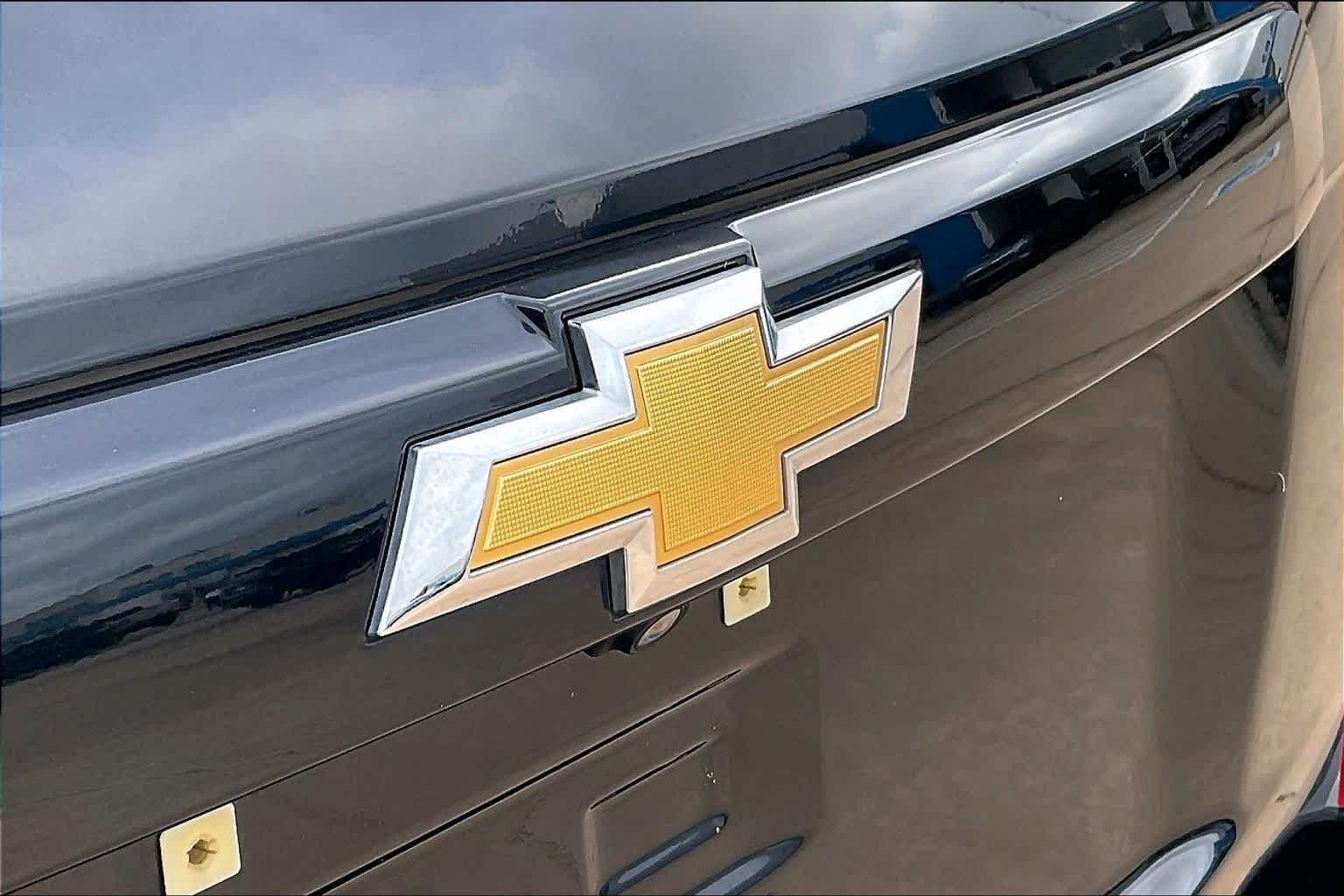 Used 2019 Mosaic Black Metallic Chevrolet LS image 28