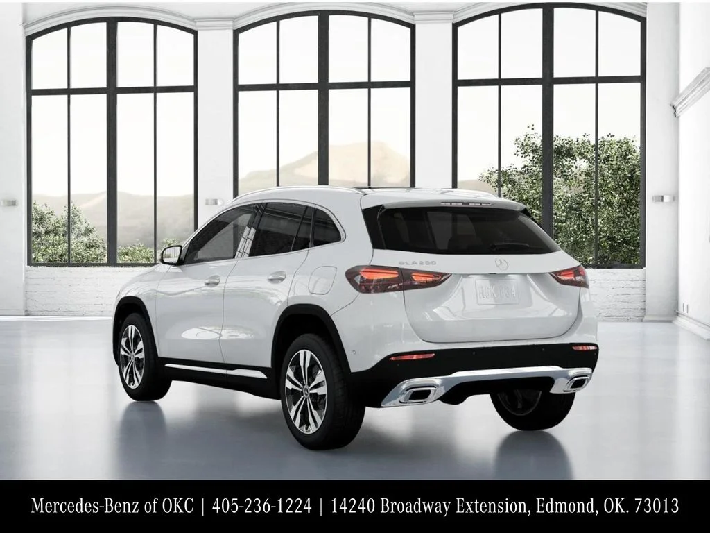 New 2026 White Mercedes-Benz GLA 250 image 28
