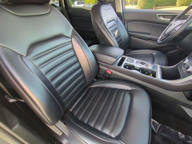 Used 2024 Gray Ford SEL image 34
