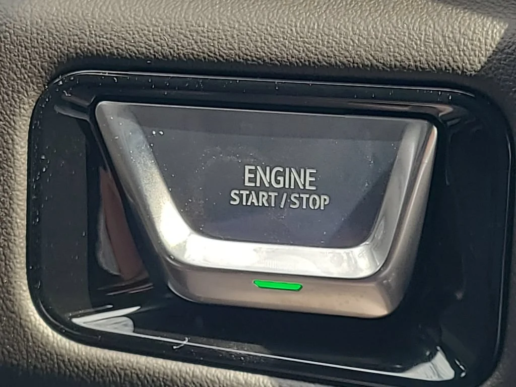 New 2026 Sterling Metallic GMC AT4 image 21