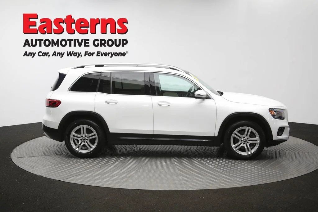 Used 2021 White Mercedes-Benz GLB 250 image 49