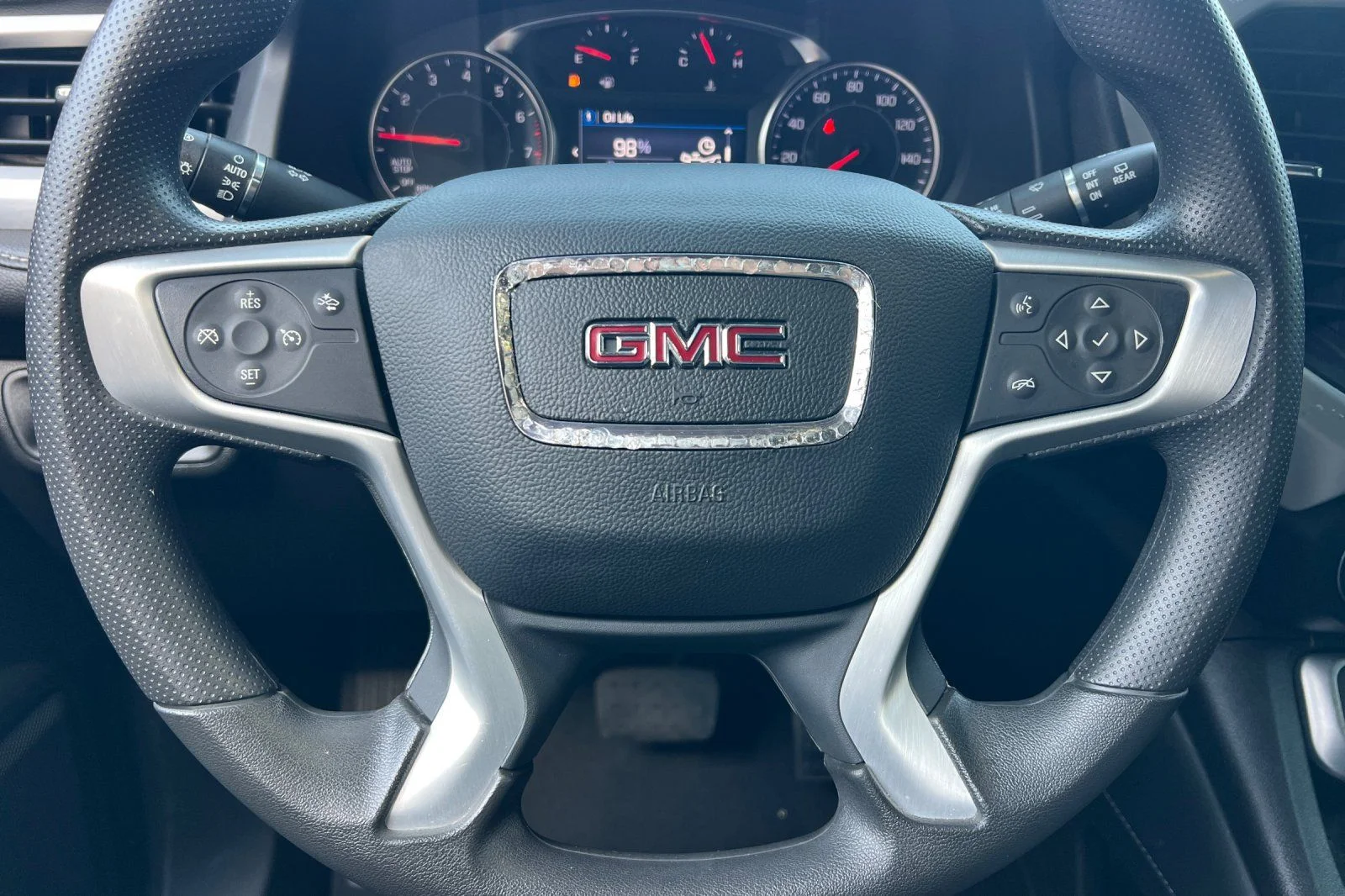 Used 2023 Silver GMC SLE image 23
